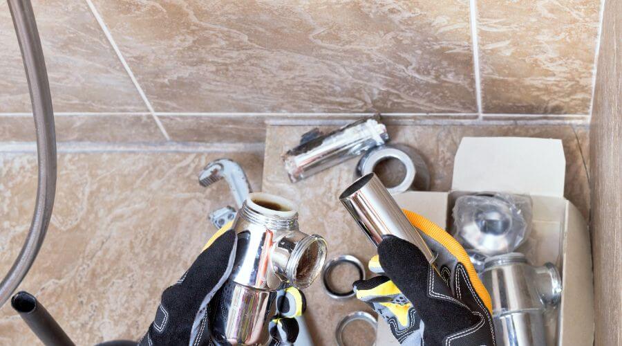 Professional gutter cleaning in Clarence, NY